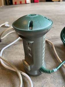 lot 87 image: Large Lot of Extension Cords, Timers and Power Strips