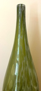 lot 56 image: Gorgeous Green Art Glass Vase