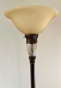 lot 42 image: Elegant Floor Lamp #1