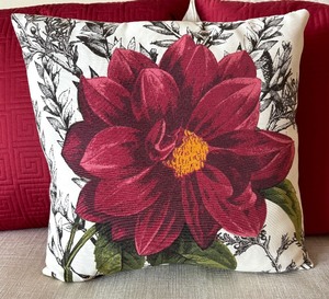 lot 68 image: Three Accent Pillows