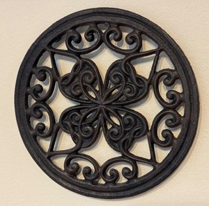 lot 88A image: Set of Three Metal Decorative Trivets