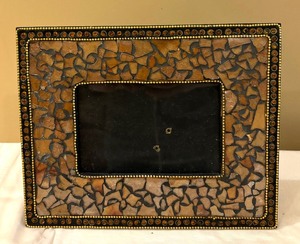 lot 132 image: Sparkly Frame, Candle Holder and Vintage Zebra Wood Coasters