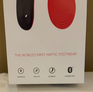 lot 150 image: New Lechal Pintes Tracking Insoles