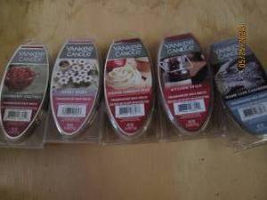 5 yankee candle melts...