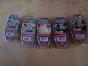 5 yankee candle melts...