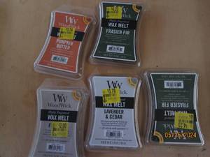 5 wood wick candle wax melts...