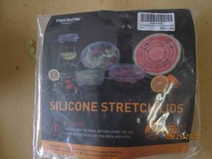 16 pack of silicone stretch lids...