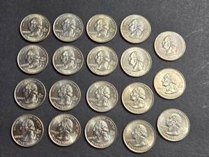 Lot of 19 - 1999 Delaware Quarters