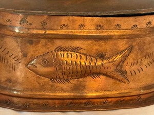 lot 44 image: Lidded Copper Fish Motif Container