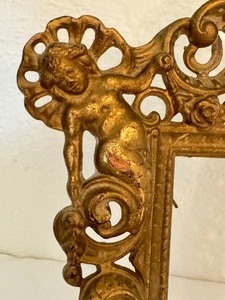 lot 23 image: Vintage Metal Art Nouveau Picture Frame