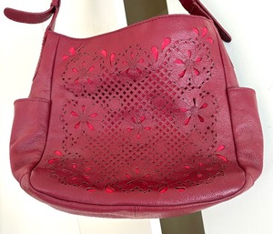 lot 90 image: Isabella Fiore Handbag