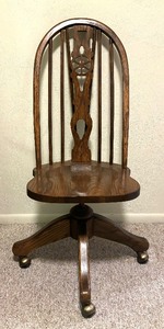 lot 127 image: Charming Vintage Wooden Chair on Casters