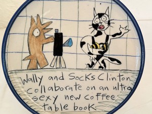 lot 157 image: Vintage Wallyware Wally & Socks Clinton Plate  Vintage Tom Edwards Wallyware 8 Inch Plate
