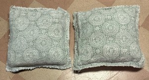 lot 213 image: Pair of Pretty Artistic Accents Accent Pillows