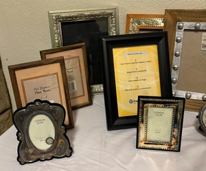 lot 217 image: Variety of Picture Frames