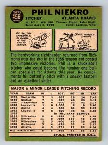 lot 41C image: 1967 Topps Phil Niekro #456 Vintage Baseball Card