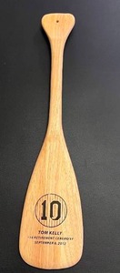 lot 23H image: Tom Kelly Retirement Ceremony Oar Minnesota Twins Baseball
