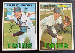 lot 76A image: 1967 Topps Jim Perry #246 and Jim Kaat #300 Vintage Minnesota Twins Baseball Cards