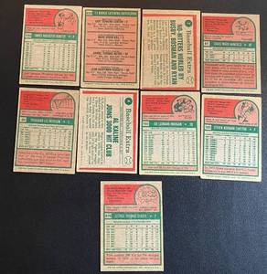 lot 22B image: 1975 Topps Baseball 9 Card Superstar Lot - Gary Carter RC, Nolan Ryan, Dave Winfield, Tom Seaver, Thurman Munson, Al Kaline, Steve Carlton, Jim Hunter, Joe Morgan - varying condition