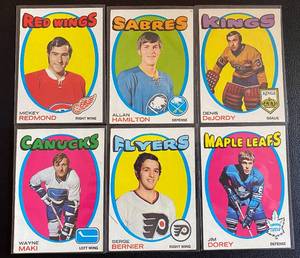 lot 26B image: 1971-72 Topps Hockey 6 Card Vintage Lot
