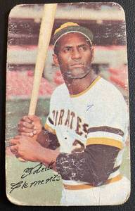 lot 13D image: Roberto Clemente 1971 Topps Super #37 Vintage Baseball Card