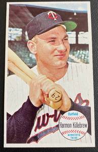 lot 20E image: Harmon Killebrew 1964 Topps Giant #38 Vintage Minnesota Twins Baseball Card