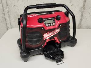 lot 83 image: Milwaukee Electric Job Site Radio  Battery Charger Powered by Rockford Fosgate