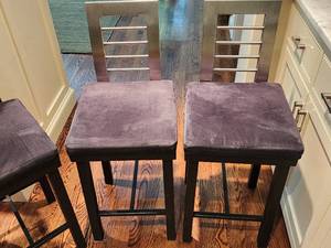 lot 57 image: Set of (4) Bar Stools with Suede Seats