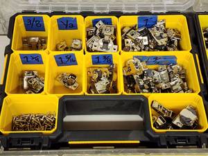 lot 123 image: (4) Storage Organizers Full of Assorted Cabinet Hinges