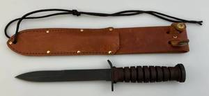 lot 19 image: 1990s Camillus US M3 Stacked Leather Trench Knife With Leather Sheath