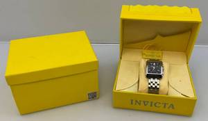 lot 122 image: Vintage Wenger Mens Watch In Invicta Watch Case