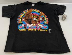 lot 82 image: Vintage Single Bottom Stitch HARLEY DAVIDSON T-SHIRT SIZE (XL) & Skull