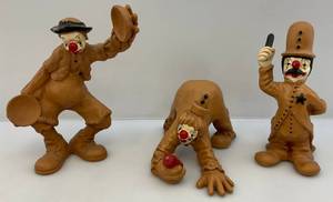 lot 142 image: 1970s Andreoli Poly-Resin Clown Figurines
