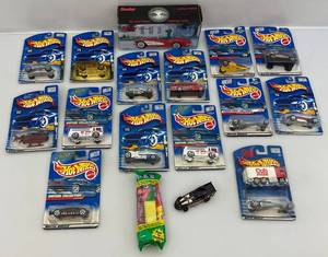 lot 144 image: Misc. Miniature Diecast Cars & More (NiB)