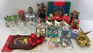 lot 168 image: Misc. Vintage Items