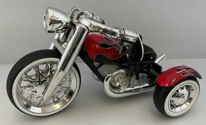 lot 195 image: 2006 Bratz Big Babyz Motorcycle