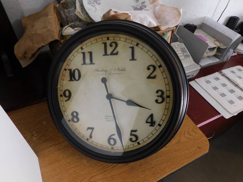 Assorted Housewares Lot