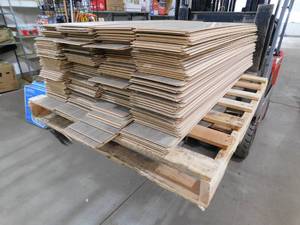 Gray 10 mm Water Resistant Laminate Flooring Click Together Planks (470 sqft)