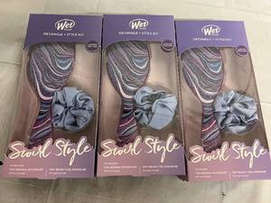 3 Swirl Style Wet Brush and Scrunchie