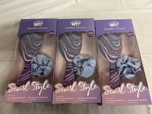 3 Swirl Style Wet Brush and Scrunchie