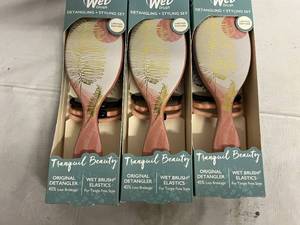3 Tranquil Beauty Wet Brush and and Hair Elastics