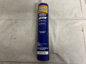 28 FL OZ Bottle of Heavy Duty Liquid Nails