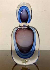 lot 11 image: Large & Fabulous Signed Vintage Murano Pino Signoretti Glass Bottle #2
