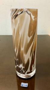lot 23 image: Signed Vintage Swirled Brown & White Art Glass Vase by Torbjorn Torgersen for Randsfjord Glassverk, Norway