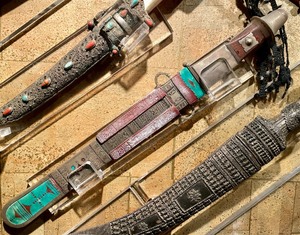 lot 63 image: Large Old Ornate Tuareg Berber Dagger wSheath