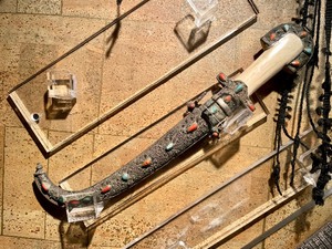 lot 64 image: Early Ornate Antique Sino-Tibetan Silver Mounted Dagger wSheath