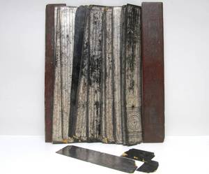 lot 94 image: Early Antique 19th Century Gilt Burmese Manuscript #1