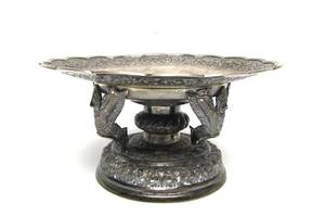 lot 95 image: Large Antique Silver Cambodian Ceremonial Dish on Stand