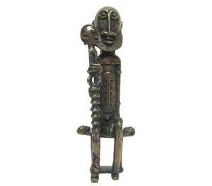 lot 100 image: Smaller Antique African Bronze Chief Sculpture