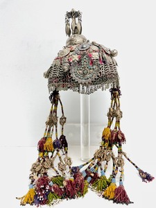 lot 135 image: Antique Turkoman or Central Asian Crown  Headdress wSilver Medallion &amp other Decoration #2